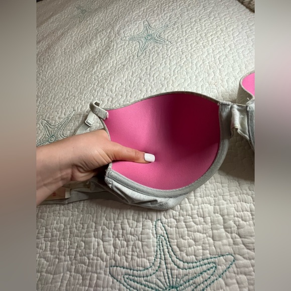Victoria’s Secret/PINK Push Up Bra - Picture 6 of 7